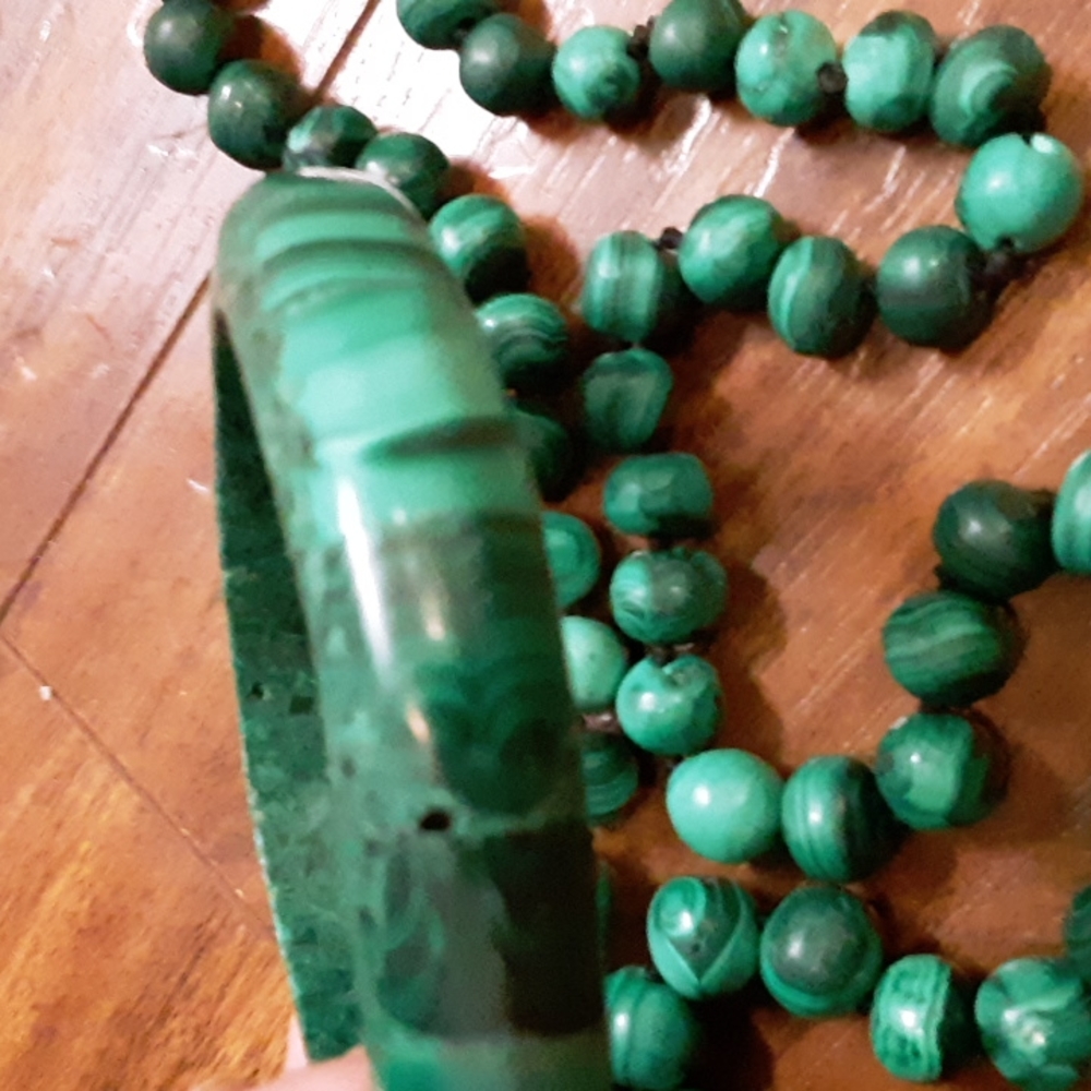 Solid Malachite Stone Necklace And Bracelet - image 2